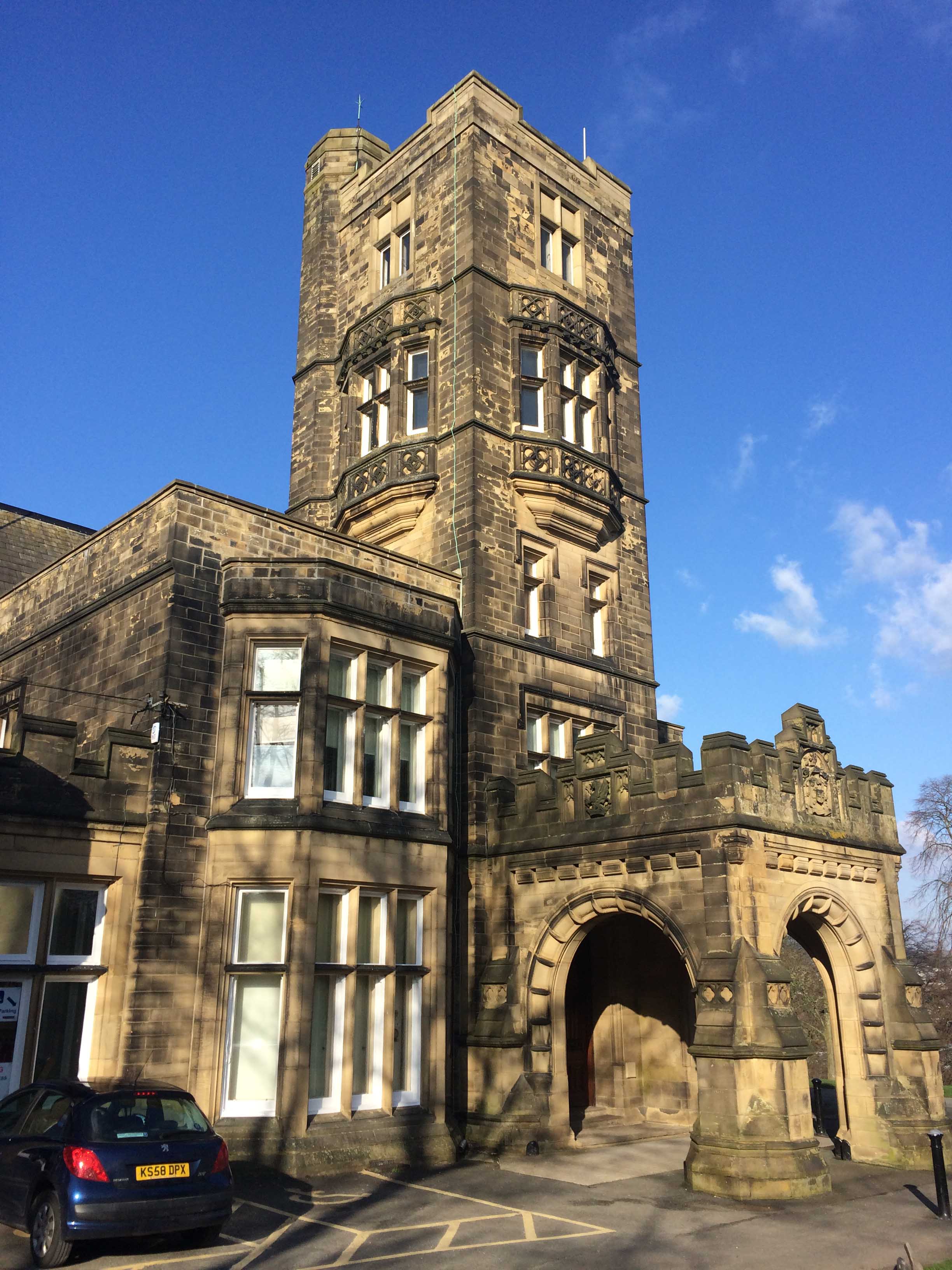 Cliffe Castle exterior